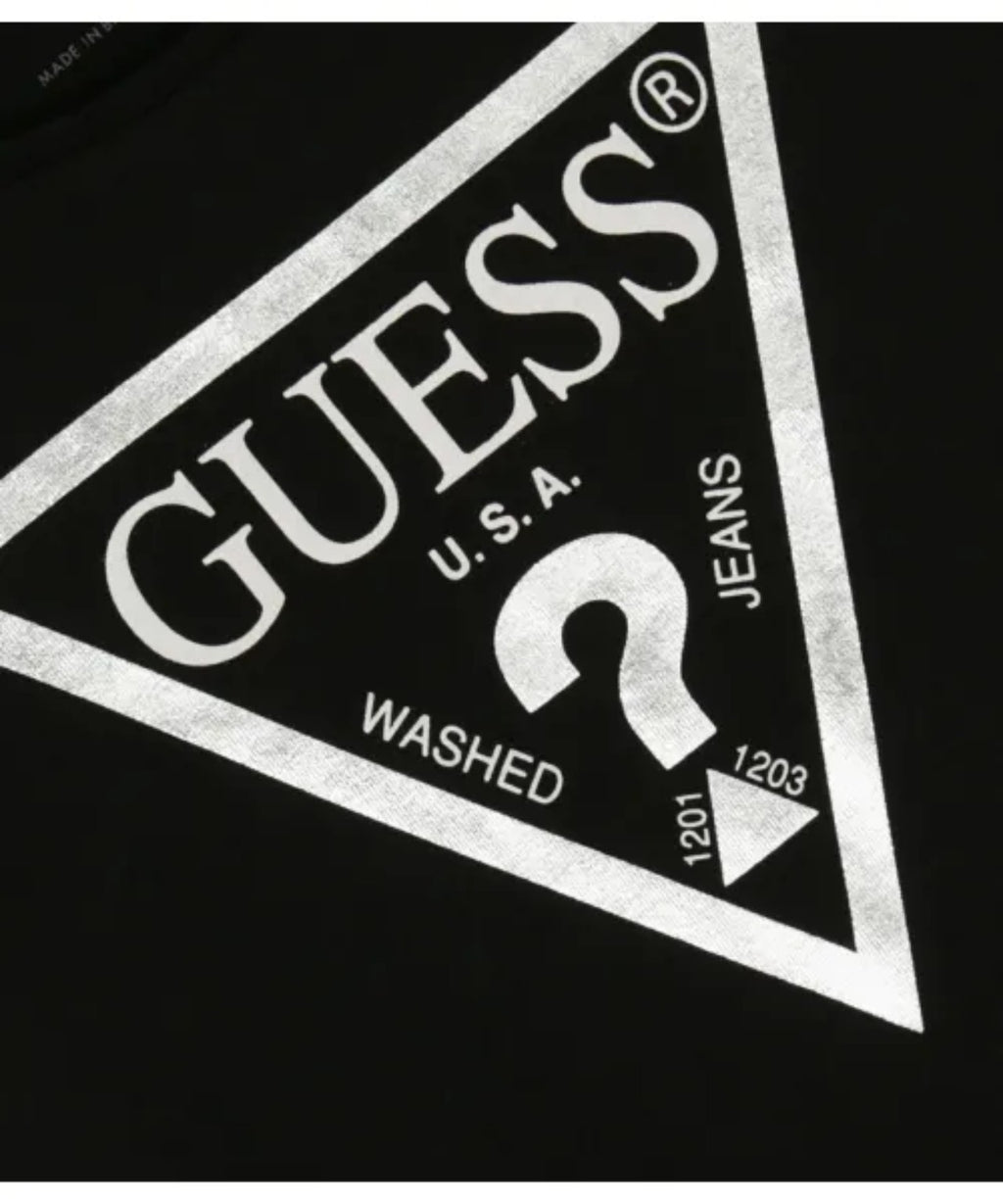 T-shirt Guess ragazza nera con logo triangolo argento