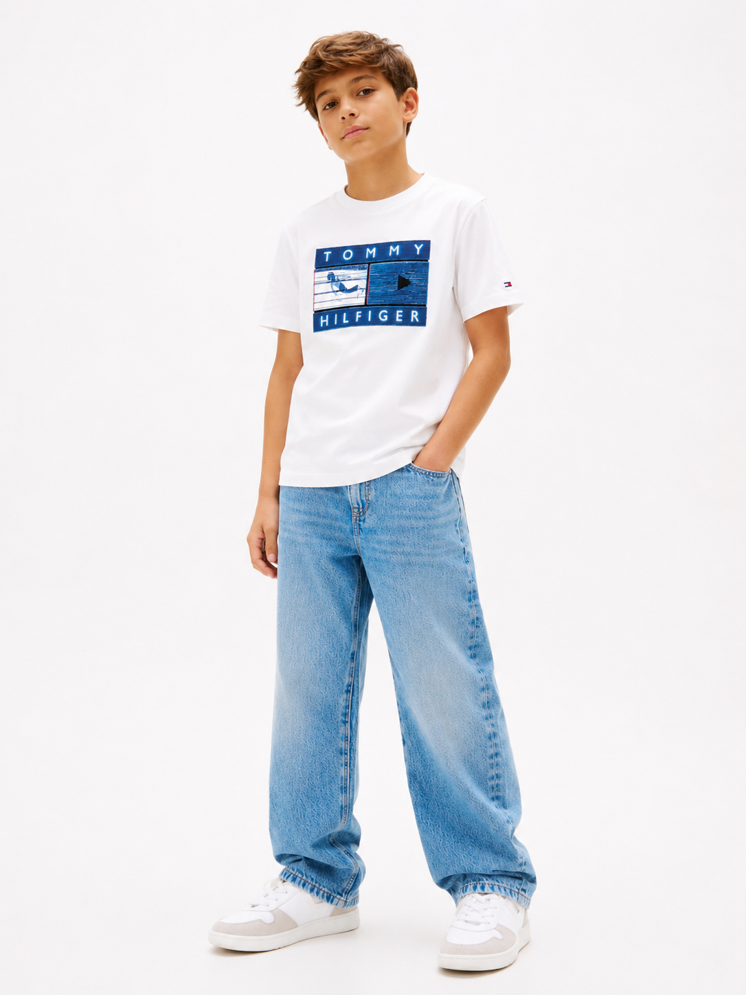 T-shirt Tommy Hilfiger Ragazzo – Bianca con stampa logo | 10-16 anni